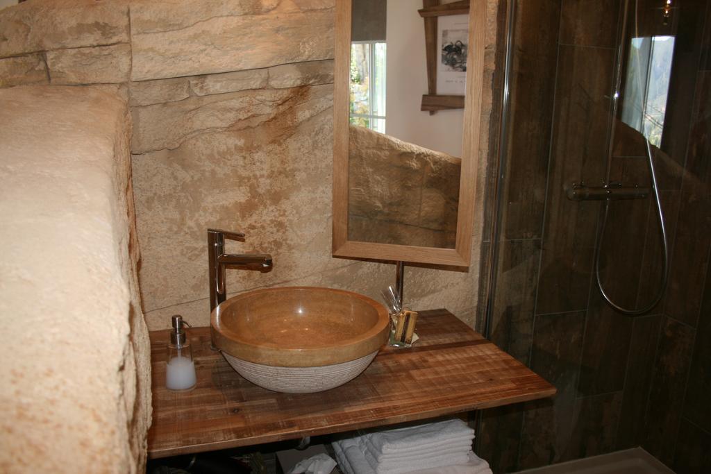 Bed and Breakfast La Demeure Insoupconnee Каси Номер фото